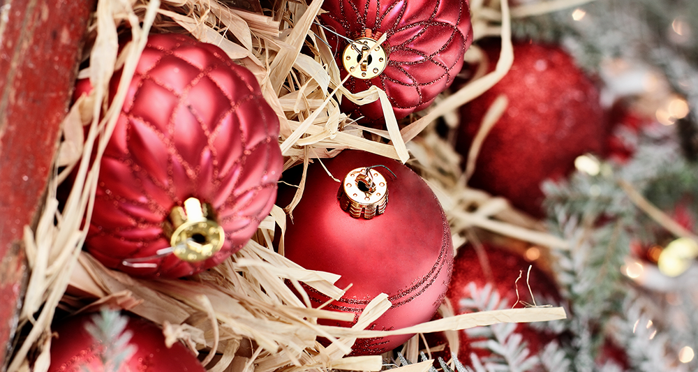 Upcycle Ornament Storage